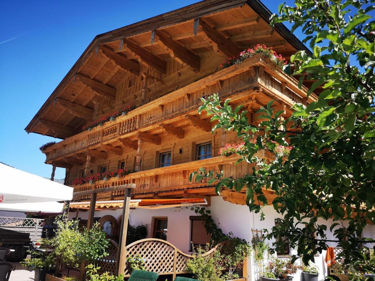 Hotel Aschauer Hof Z'Fritzn Kirchberg in Tirol Exteriör bild